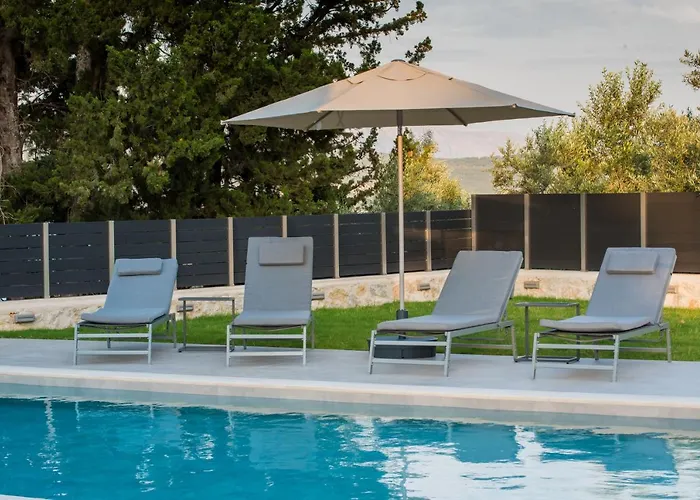 Penelope Lygia (Lefkada)