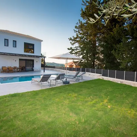 Penelope Βίλα Λυγιά